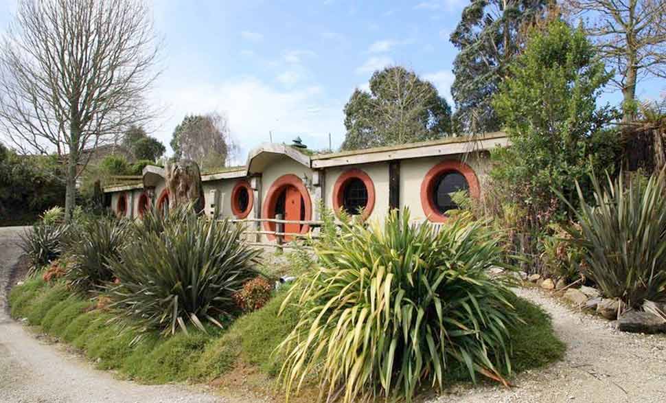 hobbit-motel