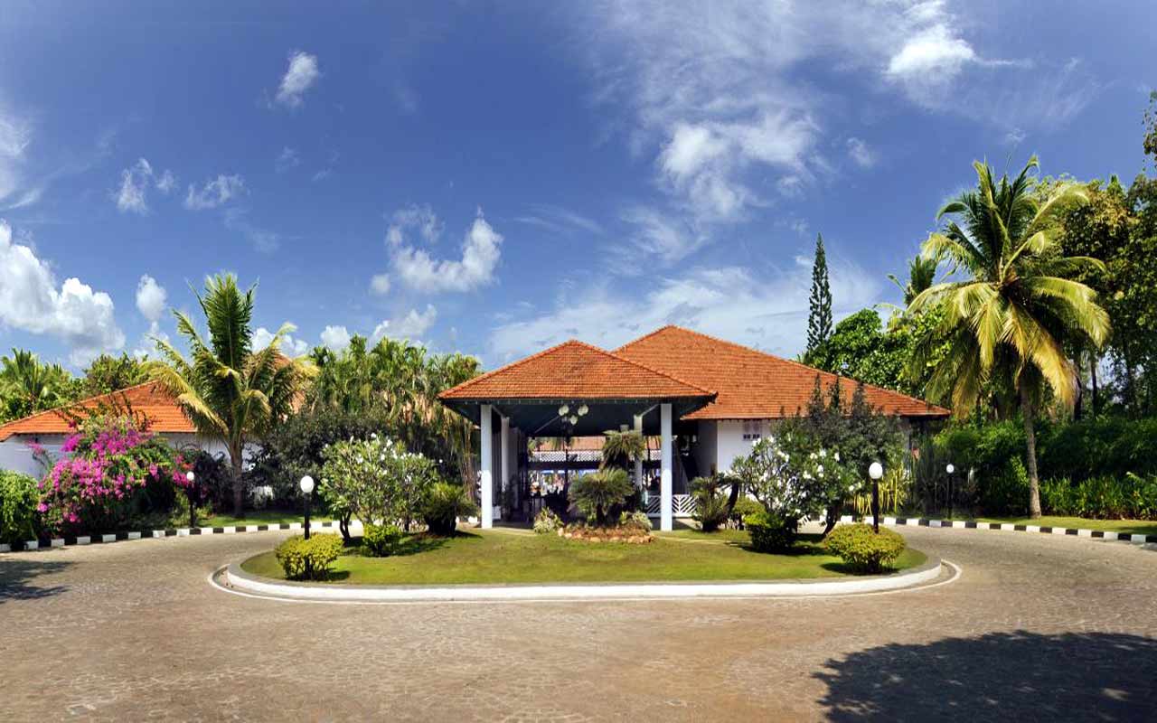 beach-resort-in-goa