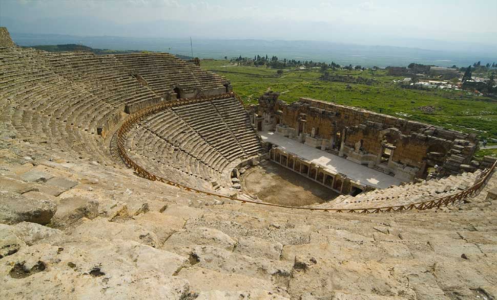 amphitheater hierapolis