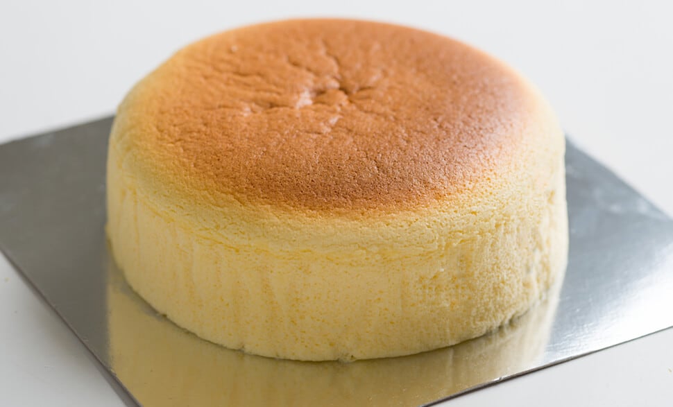 Spongy-Japanese-Cheesecake