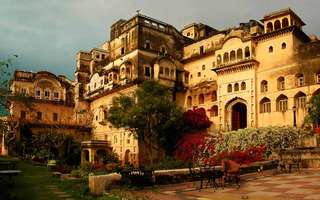 Neemrana Fort Palace