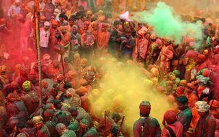 holi-in-varanasi