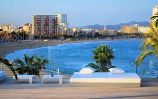 hotels-in-barcelona-beach