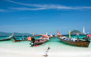 phuket-things-to-do-in-beach-phuket