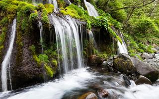 pune-weekend-getaway-waterfall